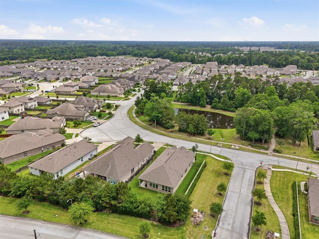 6071 Windward Falls Way, Kingwood, TX 77365