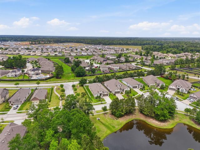 6071 Windward Falls Way, Kingwood, TX 77365