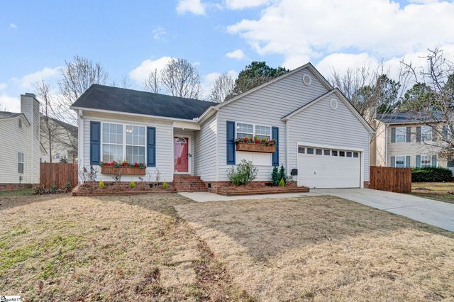 203 N Sandy Brook Way, Simpsonville, SC 29680