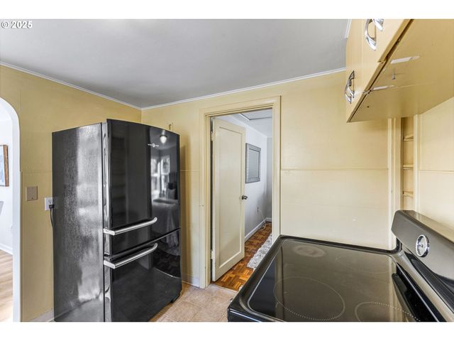 1605 Cottage St, Salem, OR 97301