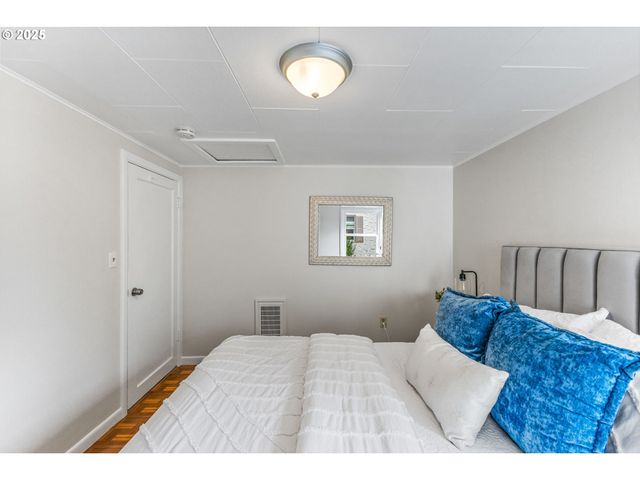 1605 Cottage St, Salem, OR 97301