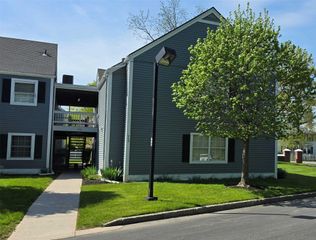 902 Commons Way F, Fishkill, NY 12524