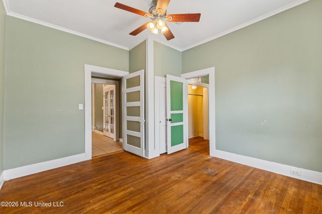 204 5th Avenue, Hattiesburg, MS 39401