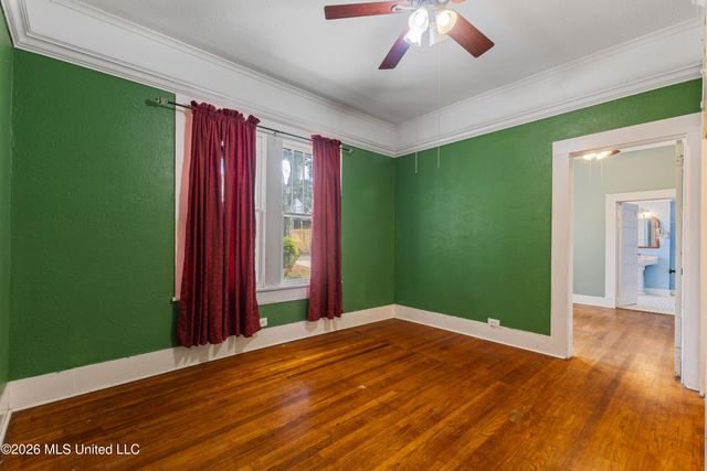 204 5th Avenue, Hattiesburg, MS 39401