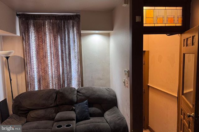 120 N GLOVER ST, Baltimore, MD 21224