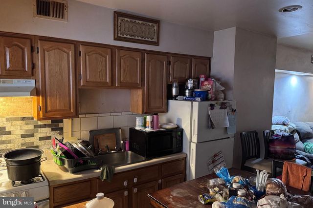 120 N GLOVER ST, Baltimore, MD 21224