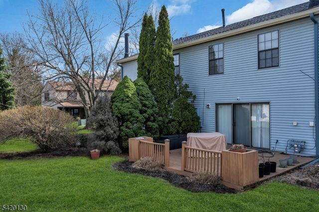 36 Carlisle Ct, Franklin Twp., NJ 08873