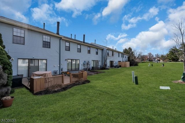 36 Carlisle Ct, Franklin Twp., NJ 08873