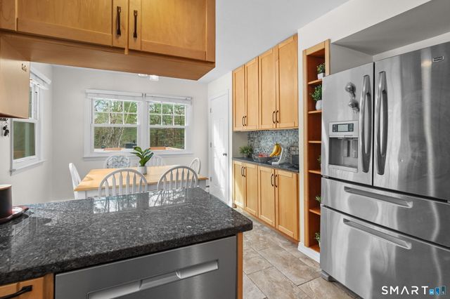 31 Hartford Turnpike, Tolland, CT 06084