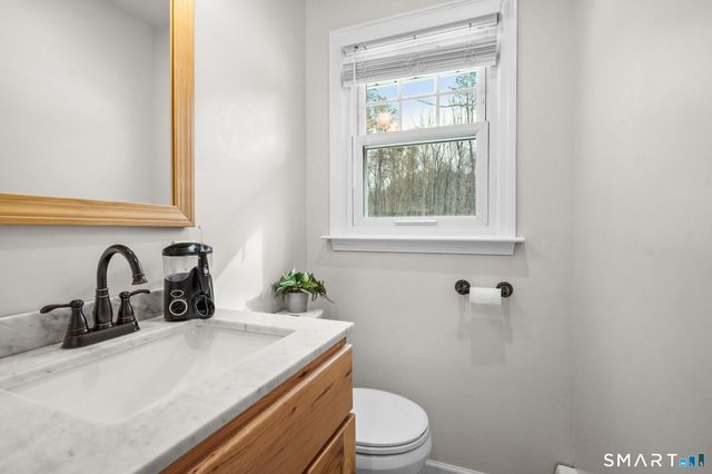 31 Hartford Turnpike, Tolland, CT 06084