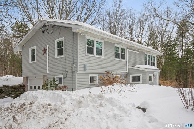 31 Hartford Turnpike, Tolland, CT 06084