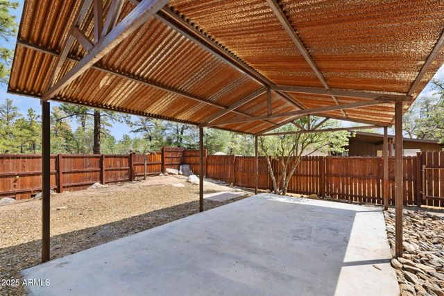 2196 W Thumb Butte Road, Prescott, AZ 86305
