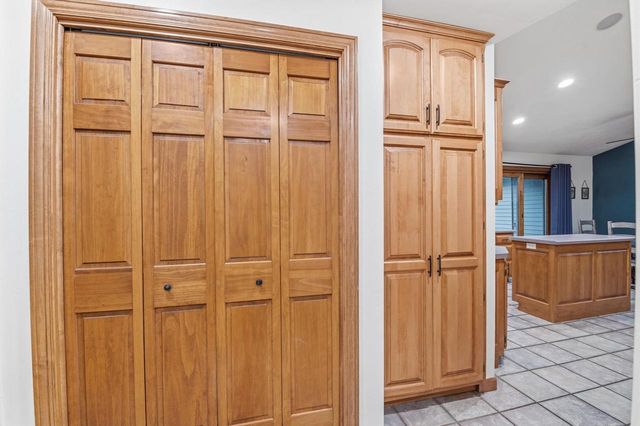 1569 REDSTONE TRAIL, Green Bay, WI 54313