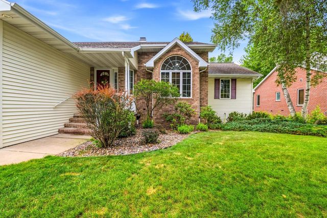 1569 REDSTONE TRAIL, Green Bay, WI 54313