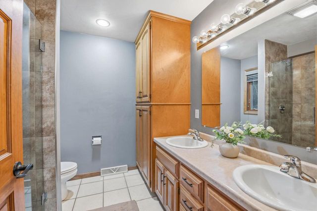 1569 REDSTONE TRAIL, Green Bay, WI 54313