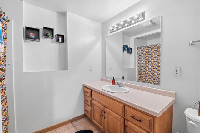1569 REDSTONE TRAIL, Green Bay, WI 54313