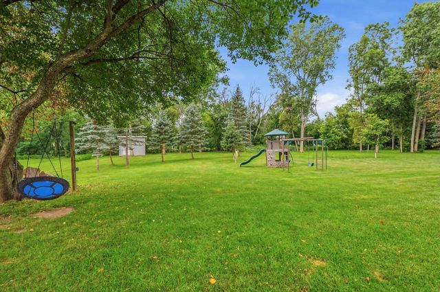 1569 REDSTONE TRAIL, Green Bay, WI 54313