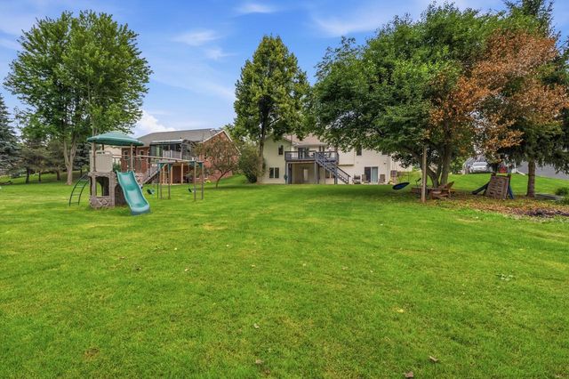 1569 REDSTONE TRAIL, Green Bay, WI 54313