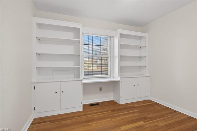 101 Wilderness RD, Hampton, VA 23669