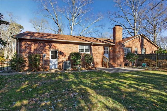 101 Wilderness RD, Hampton, VA 23669