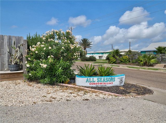 523 S Station St H, Port Aransas, TX 78373