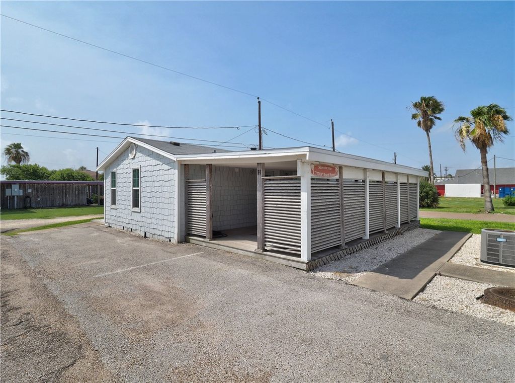 523 S Station St H, Port Aransas, TX 78373