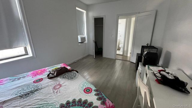 44-14 Newtown Road 3T, Astoria, NY 11103