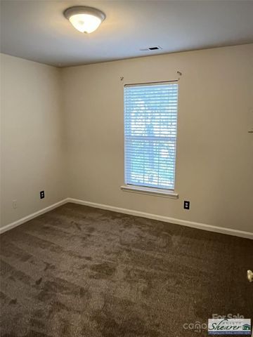 6329 Elderslie Drive, Charlotte, NC 28269