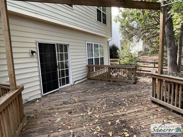 6329 Elderslie Drive, Charlotte, NC 28269