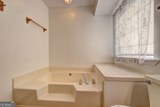 113 Black Oak Court, Stockbridge, GA 30281