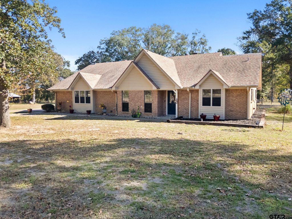 406 County Road 3120, Quitman, TX 75783