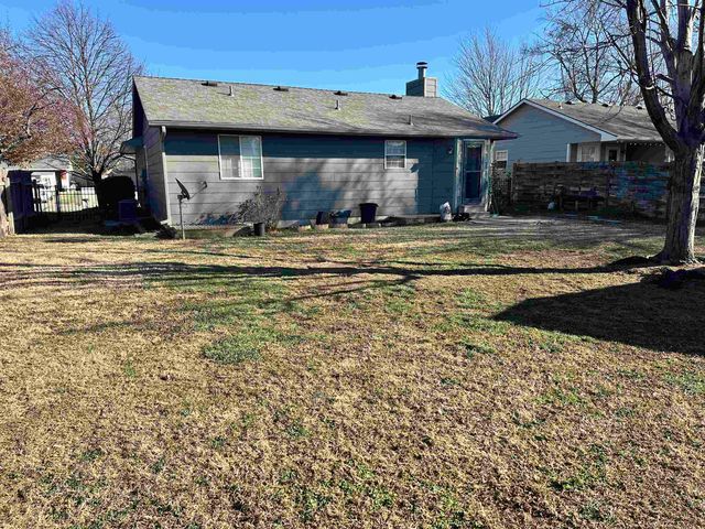 8154 W 16th Ct N, Wichita, KS 67212