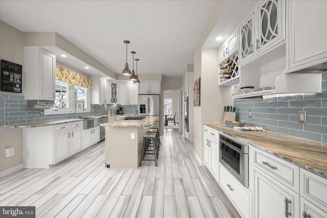 7111 BROOKSHIRE LN, Clarksville, MD 21029