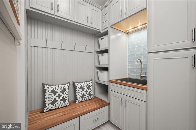 7111 BROOKSHIRE LN, Clarksville, MD 21029