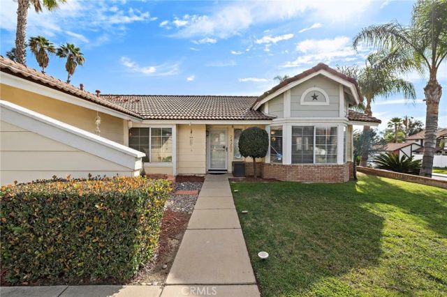 24207 Old Country, Moreno Valley, CA 92557