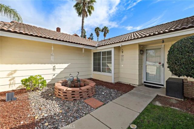 24207 Old Country, Moreno Valley, CA 92557