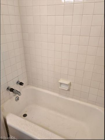 4015 Dalton Street, Winston-salem, NC 27105