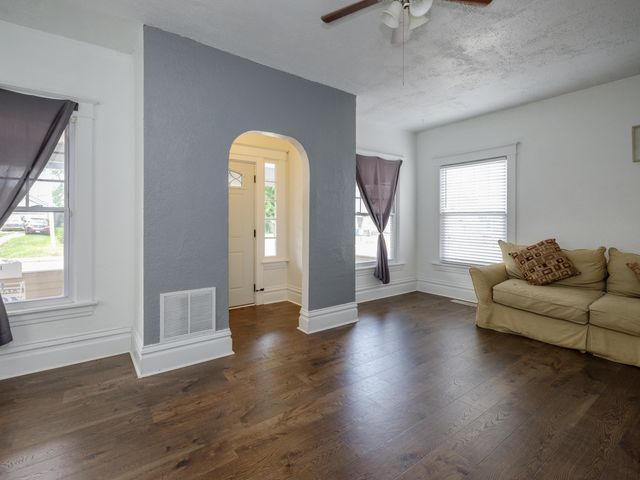 813 Reed Street, Kalamazoo, MI 49001