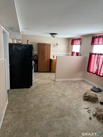 67 Summer Street, Bristol, CT 06010