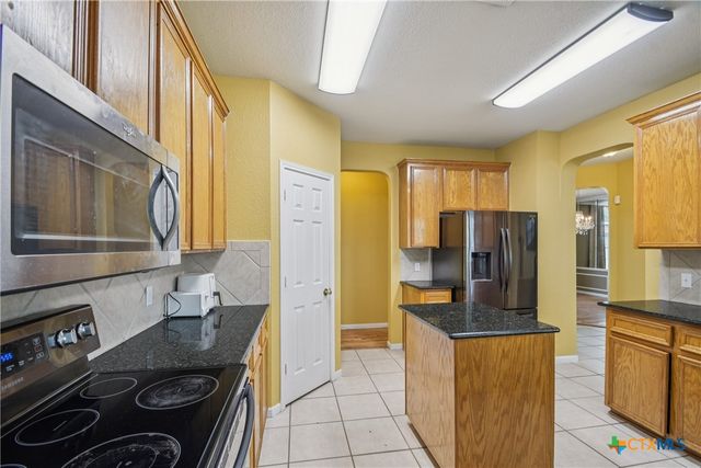 113 E Running Wolf Trail, Harker Heights, TX 76548