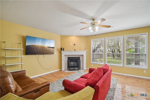 113 E Running Wolf Trail, Harker Heights, TX 76548