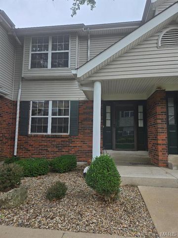 1768 S Wisteria Drive 2, St Charles, MO 63303