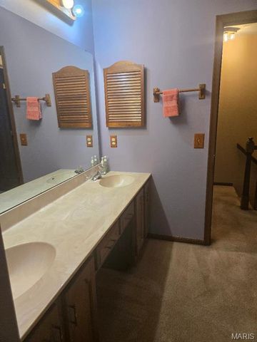 1768 S Wisteria Drive 2, St Charles, MO 63303