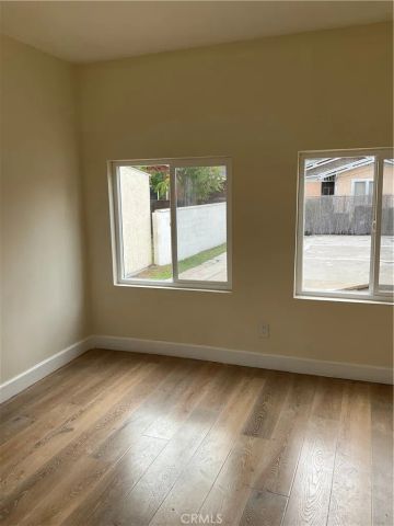 620 W 41st, Los Angeles, CA 90037