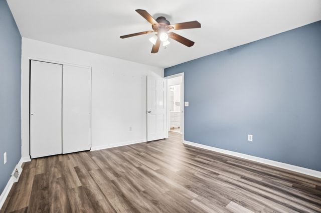 1229 Darvyville Drive, Florence, KY 41042