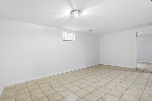 1229 Darvyville Drive, Florence, KY 41042