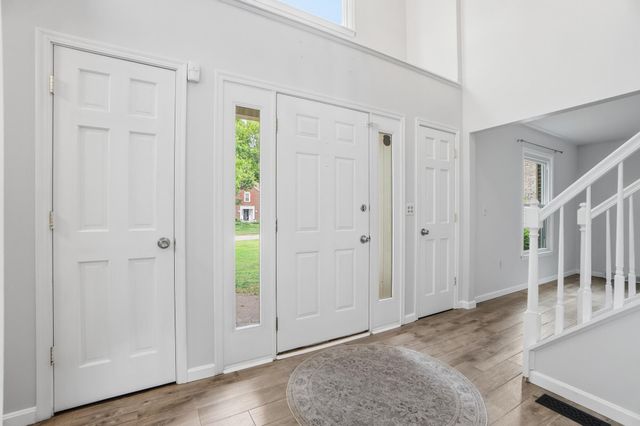 1229 Darvyville Drive, Florence, KY 41042