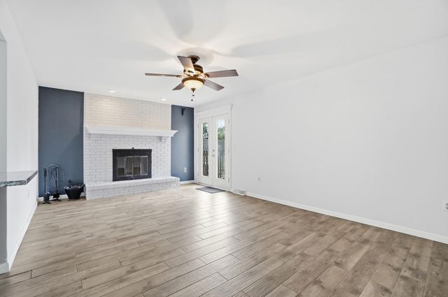 1229 Darvyville Drive, Florence, KY 41042
