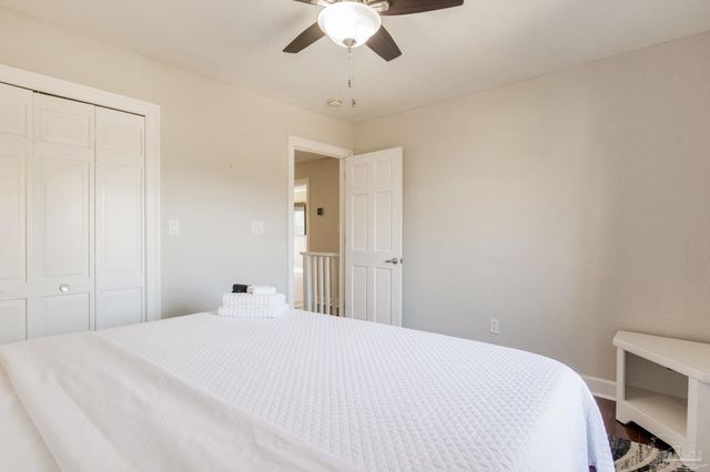 10111 Sinton Dr, Pensacola, FL 32507
