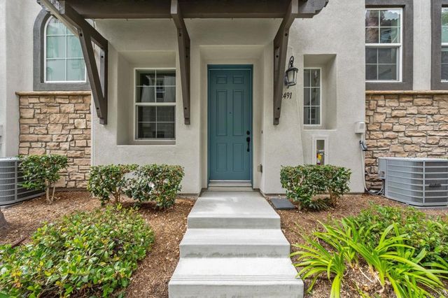2491 Antlers Way, San Marcos, CA 92078